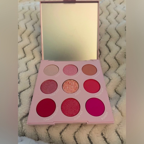 Colourpop - Cloud Spun eyeshadow palette - Picture 3 of 3